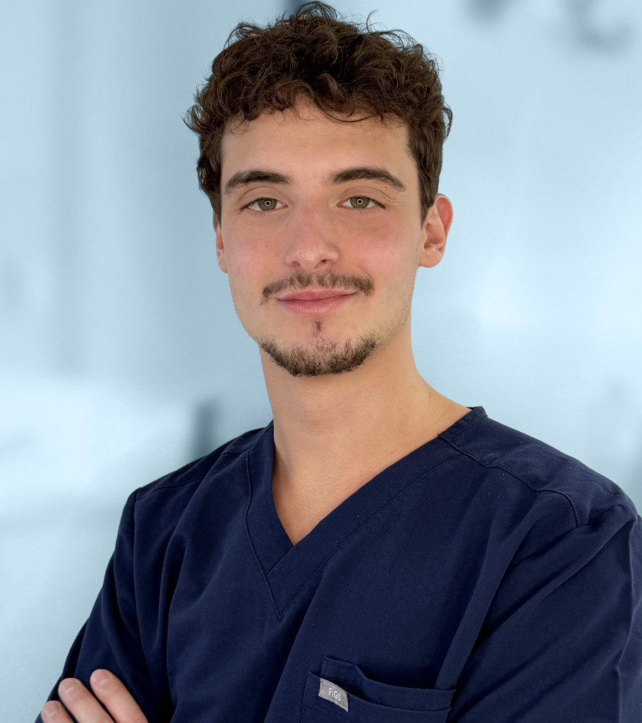 odontoiatra Dr. Juseppe D'Agosto by ADC Dental Center